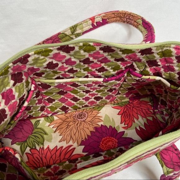 Vera Bradley Floral Pink Shoulder Bag 9.5”Hx14W - Picture 5 of 7